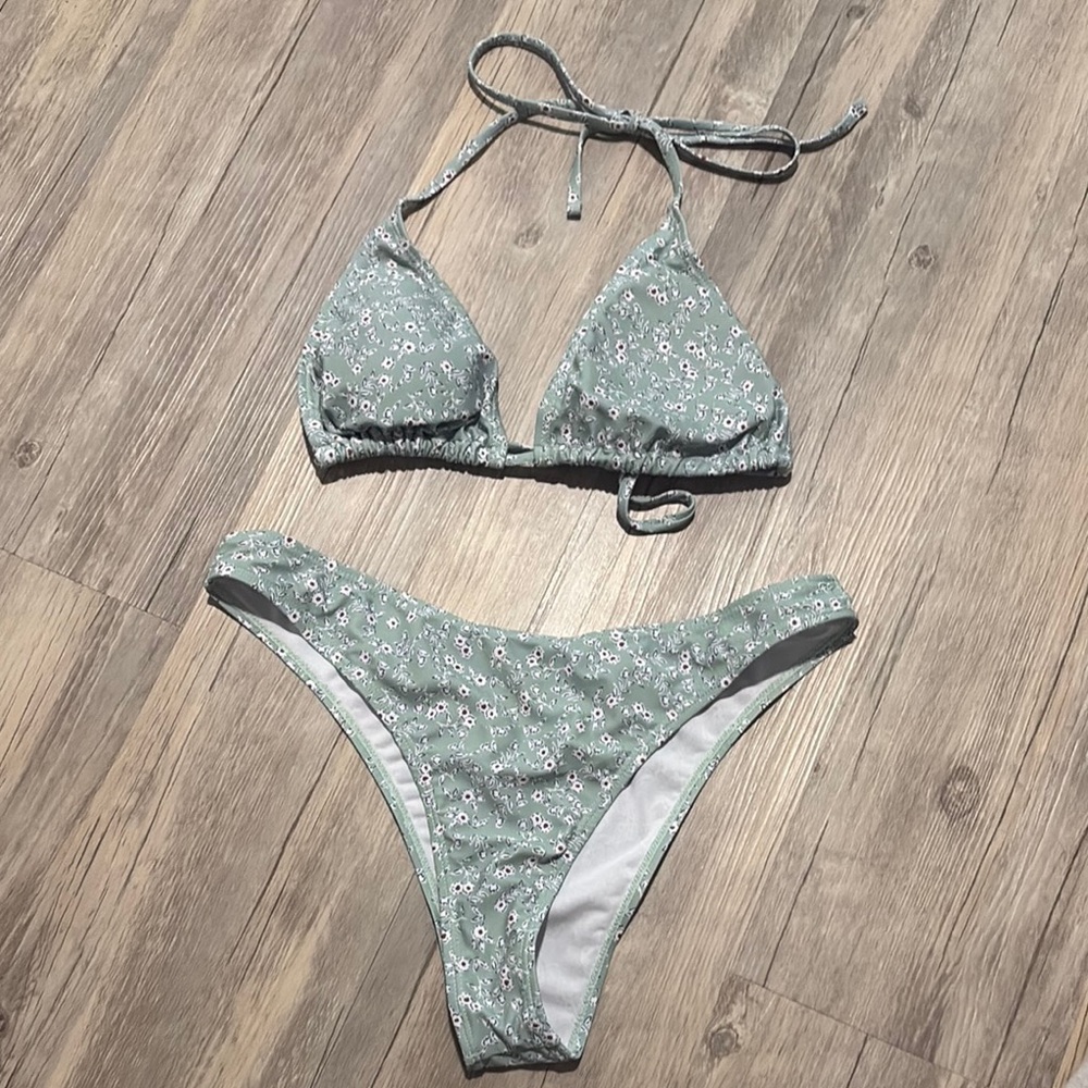 Floral Bikini Set in Green and White